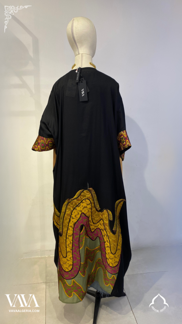 Abaya VAVA Oriental Edition - Model 1007 – Image 2